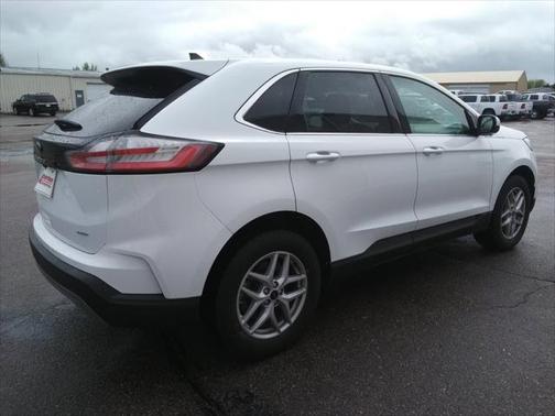 2023 Ford Edge