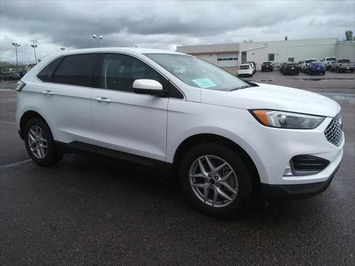 2023 Ford Edge