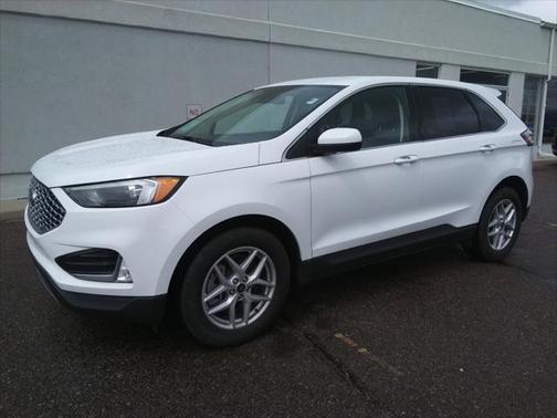 2023 Ford Edge