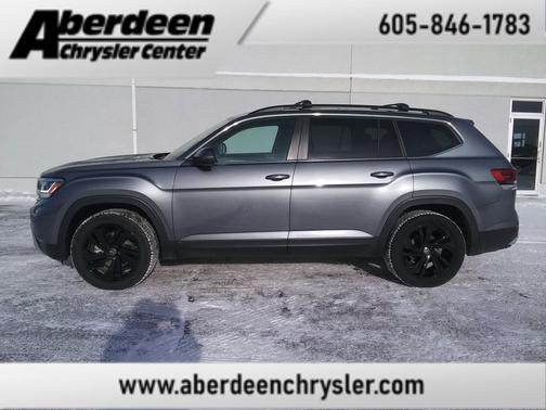 2023 Volkswagen Atlas 3.6L SE w/Technology