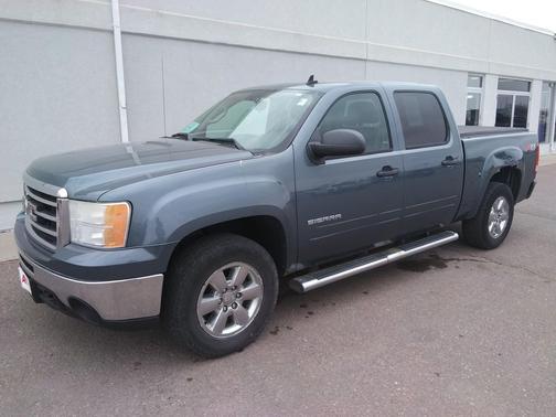 Stealth Gray Metallic 2013 GMC Sierra 1500 SLE1