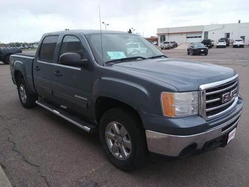 Stealth Gray Metallic 2013 GMC Sierra 1500 SLE1