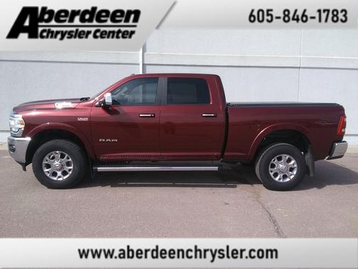 2019 RAM 2500 Laramie Crew Cab 4x4 6'4' Box