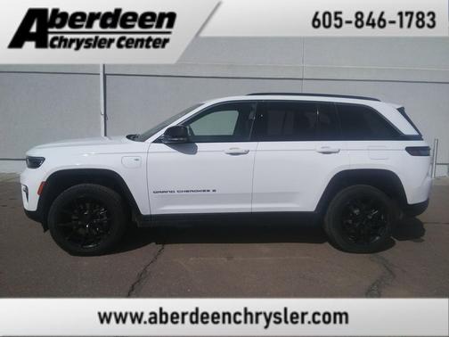 Bright White Clearcoat 2022 Jeep Grand Cherokee 4xe Base