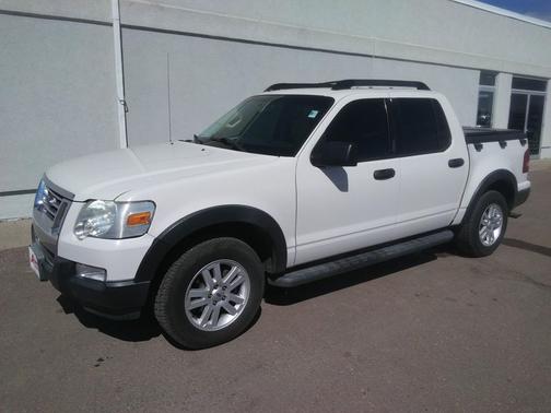 White Suede 2010 Ford Explorer Sport Trac XLT