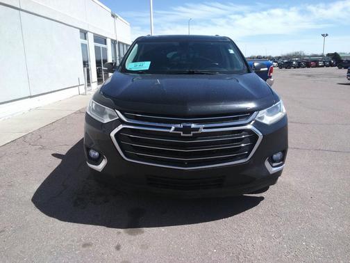 Black 2021 Chevrolet Traverse LT Leather