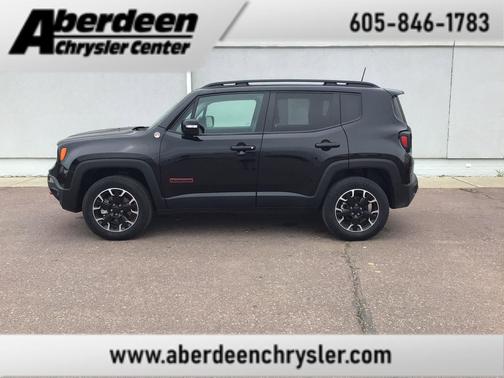 Black Clearcoat 2023 Jeep Renegade Trailhawk