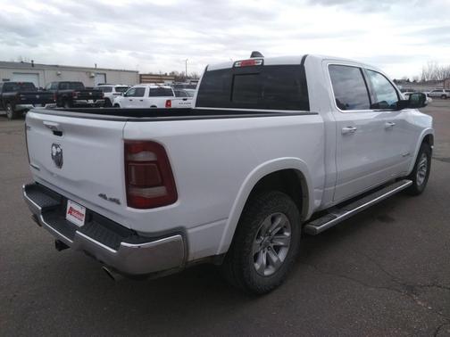 Bright White Clearcoat 2020 RAM 1500 Laramie