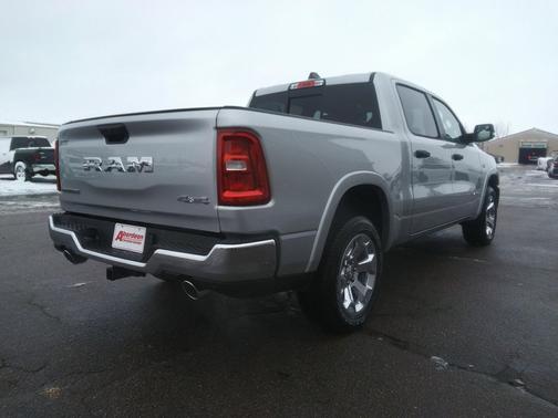 Silver Zynith 2026 RAM 1500 Big Horn/Lone Star