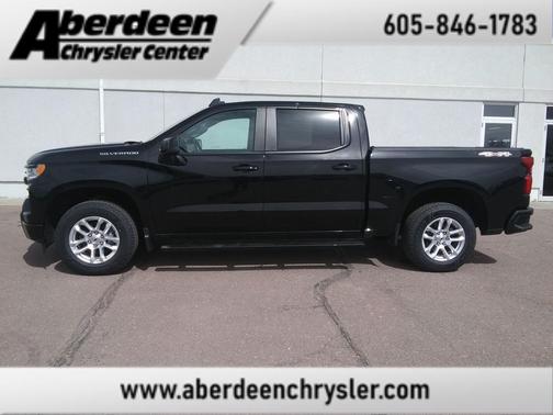 Black 2022 Chevrolet Silverado 1500 RST