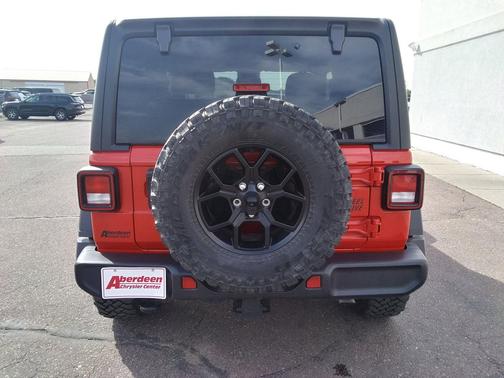 2025 Jeep Wrangler Willys
