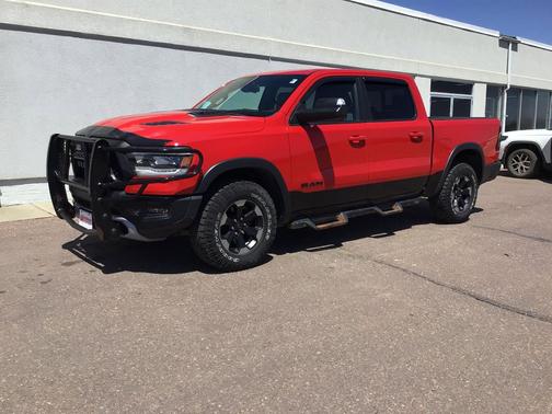 Flame Red Clearcoat 2019 RAM 1500 Rebel