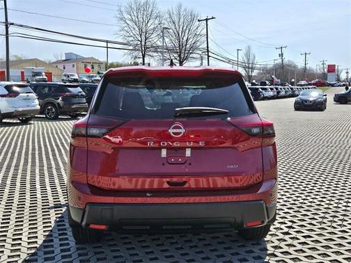 2025 Nissan Rogue S