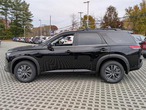 2025 Nissan Pathfinder SV 4WD