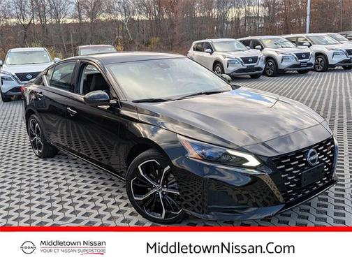 2023 Nissan Altima SR Intelligent AWD