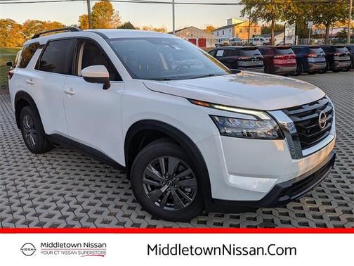 2025 Nissan Pathfinder SV 4WD