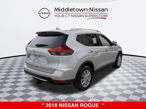 2018 Nissan Rogue SV
