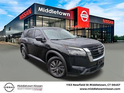 Super Black 2022 Nissan Pathfinder SV 4WD