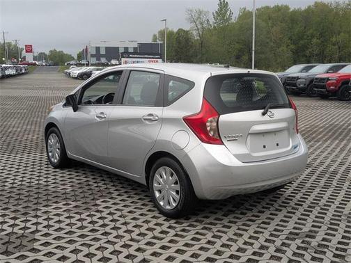 2015 Nissan Versa Note SV