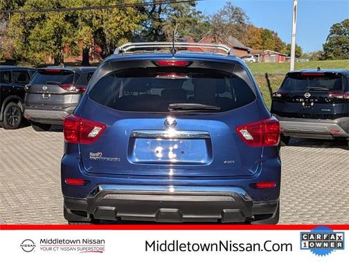 2017 Nissan Pathfinder S
