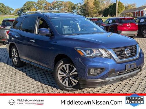 2017 Nissan Pathfinder S