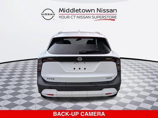 Fresh Powder 2025 Nissan Kicks SV