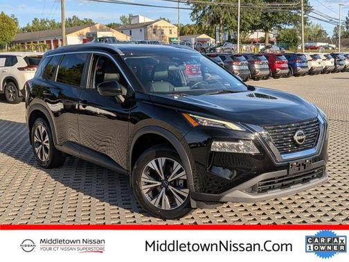 2022 Nissan Rogue SV