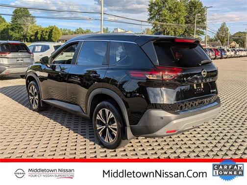 2022 Nissan Rogue SV