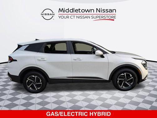 Snow White Pearl 2023 Kia Sportage Hybrid LX