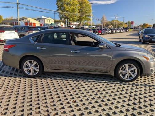 2014 Nissan Altima 2.5 SV