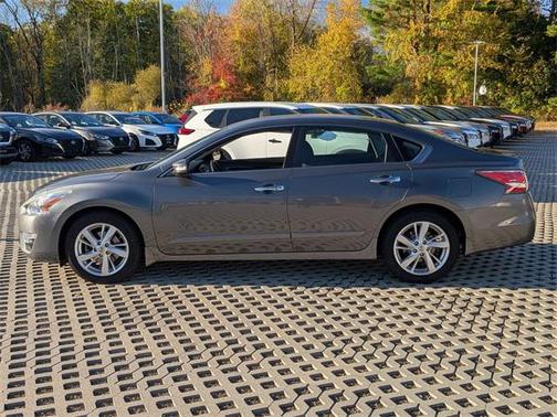 2014 Nissan Altima 2.5 SV