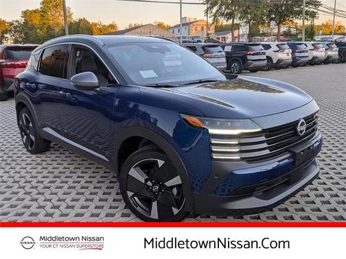 2025 Nissan Kicks SR