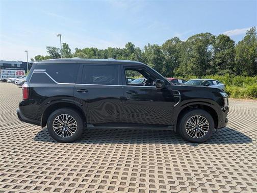 2025 Nissan Armada SL 4WD