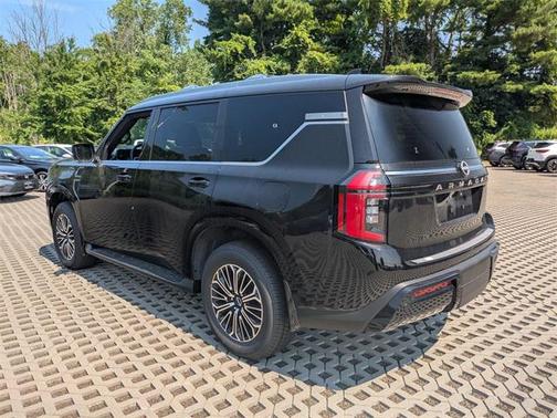 2025 Nissan Armada SL 4WD