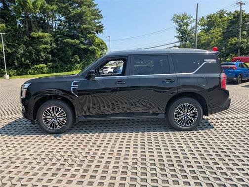 2025 Nissan Armada SL 4WD
