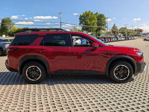 2023 Nissan Pathfinder Rock Creek 4WD