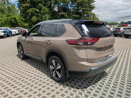 2025 Nissan Rogue SL