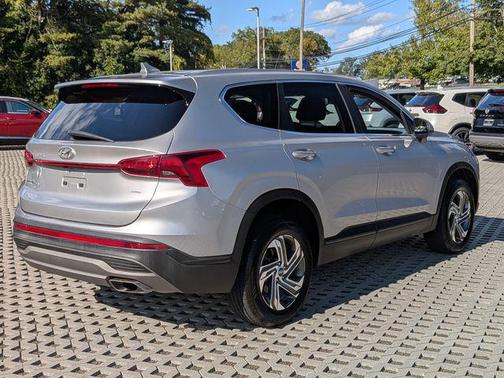 2021 Hyundai SANTA FE SE