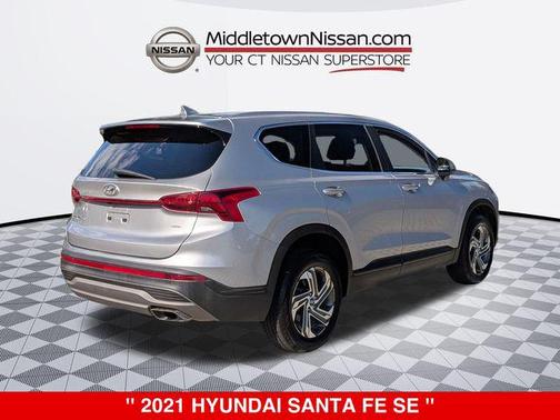 2021 Hyundai SANTA FE SE