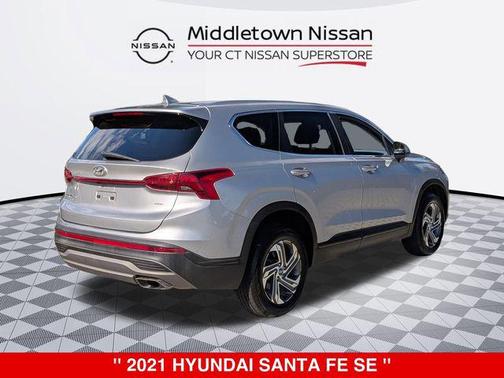 2021 Hyundai SANTA FE SE