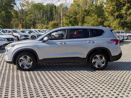 2021 Hyundai SANTA FE SE