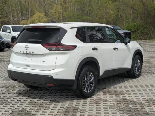 2024 Nissan Rogue S