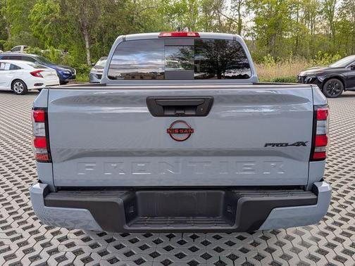 Boulder Gray Pearl 2024 Nissan Frontier PRO-4X