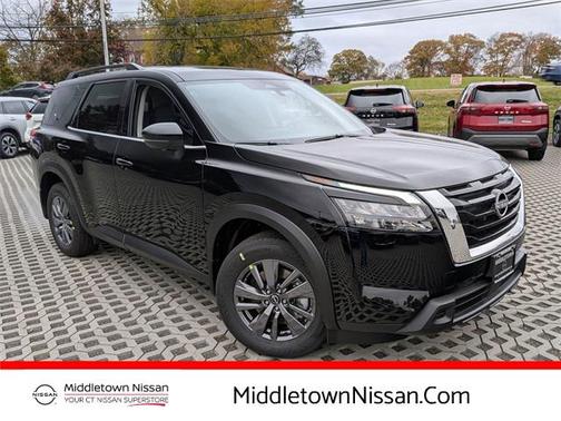 2025 Nissan Pathfinder SV 4WD