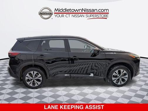 2021 Nissan Rogue SV