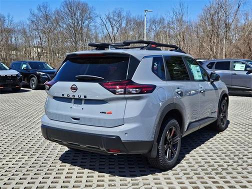 2025 Nissan Rogue Rock Creek