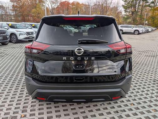 2021 Nissan Rogue S