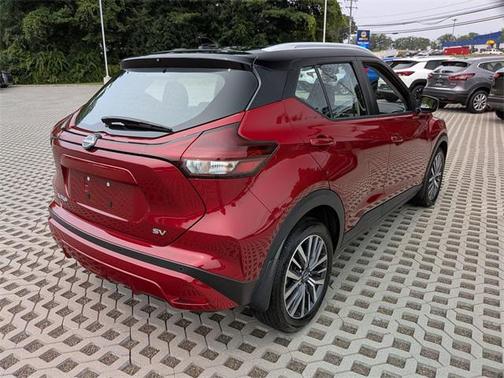 2023 Nissan Kicks SV