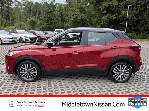 2023 Nissan Kicks SV