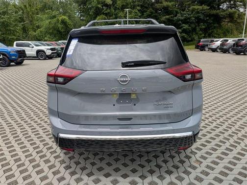 2025 Nissan Rogue Platinum